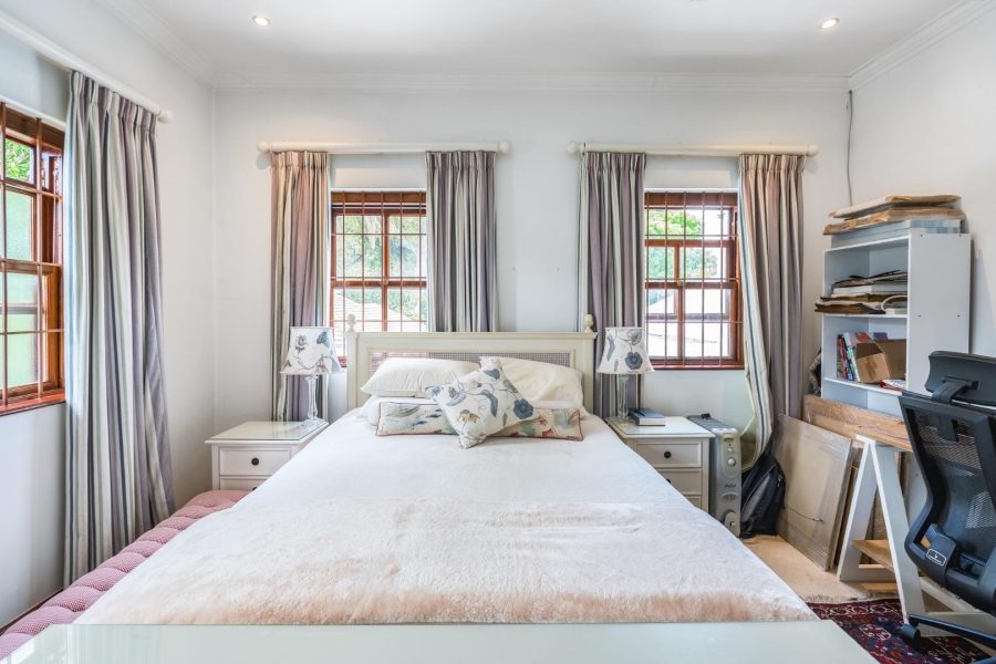 4 Bedroom Property for Sale in Newlands Western Cape